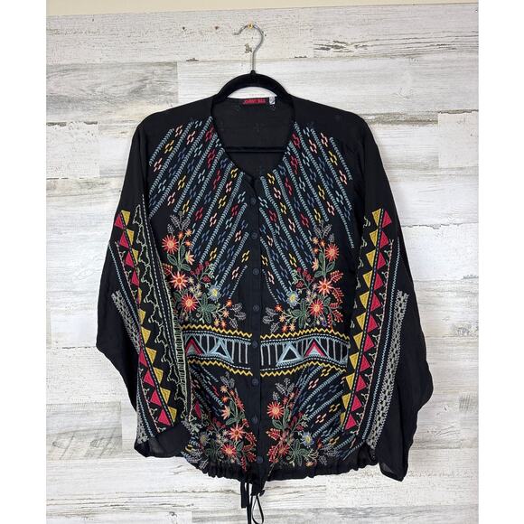 Johnny Was Women’s M Black Ezra Embroidered Floral Button-Up Cinch Waist Blouse - Picture 3 of 9